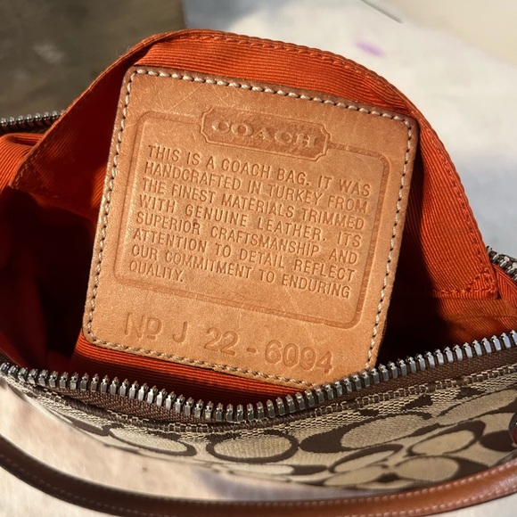 Coach Signature Brown and Tan Shoulder Bag - Picture 2 of 9